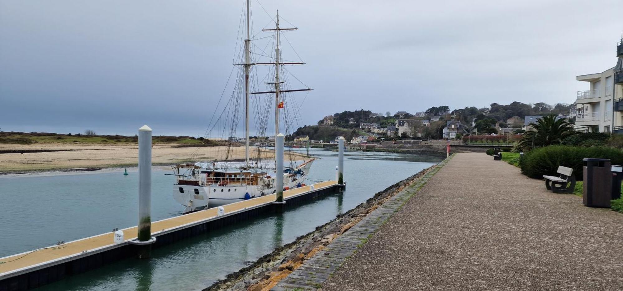 Вілла Le Dy En Fleurs Saint-Maurice-en-Cotentin Екстер'єр фото